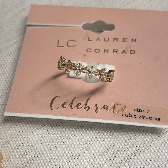 Mostly brand new 6 set bundle - Picture 4 of 10